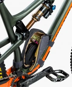 EVOC MULTI FRAME PACK - M